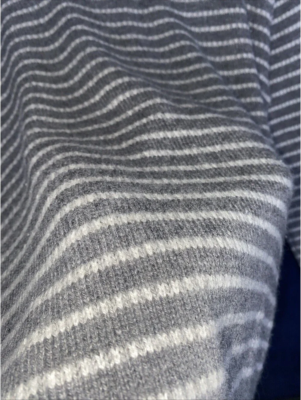 J. Crew Men’s Sz M Pullover Sweater Grey Striped Merino Wool Blend